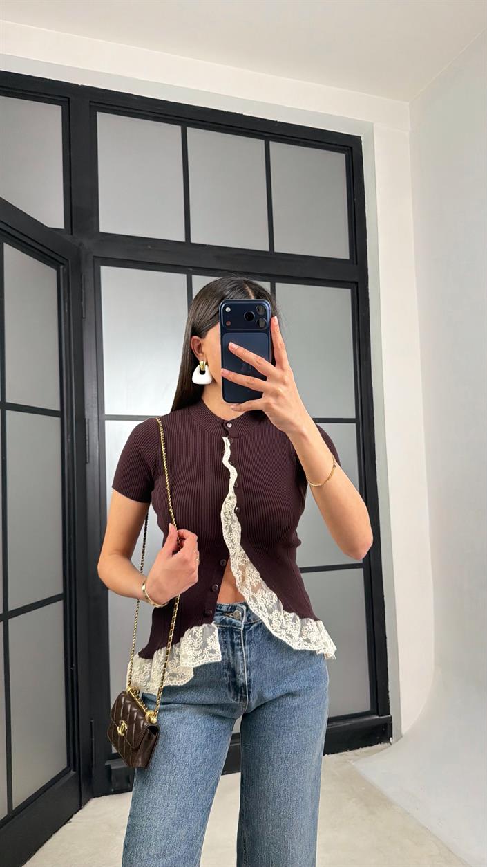 Acı Kahve Dantel Detaylı Triko Hırka GAUS-01382