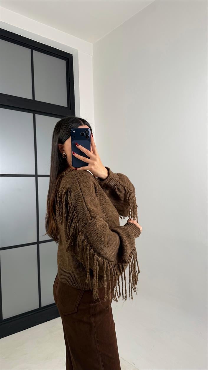 Kahve Saçaklı Düğmeli Triko Crop Hırka GAUS-00749