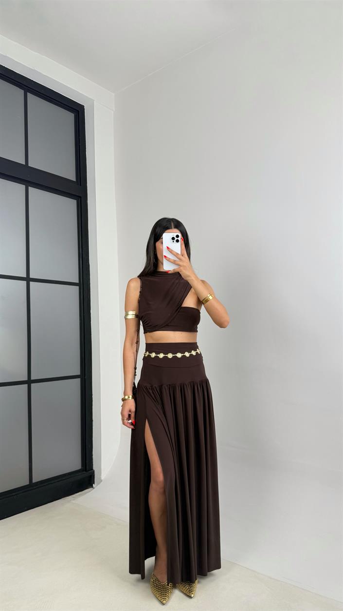 Kahve Sandy Kumaş Yırtmaçlı Etek Crop Takım GAUS-0049