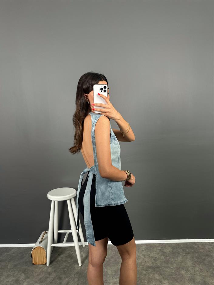 Bello Light Blue ZR model Boyundan Geçirmeli Sırt Dekolteli Bağlamalı Denim Kot Bluz