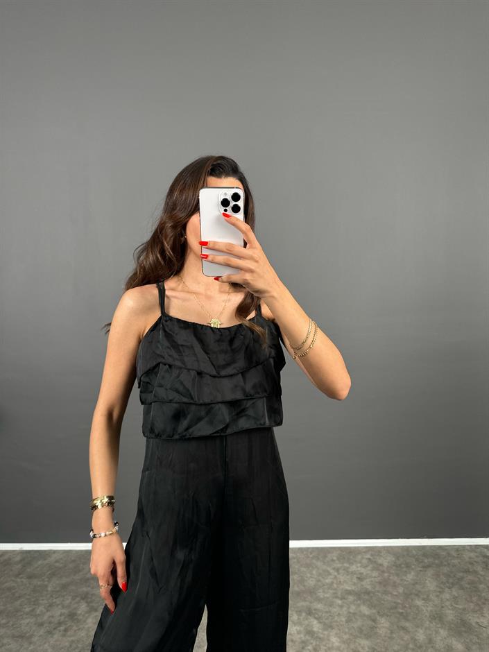 Livi Siyah Askılı Kırışık Kumaş Önü Fırfırlı Saten Tulum