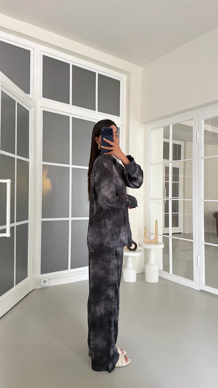 Füme Gömlek Beli Lastikli Pantolon İkili Desenli Saten Takım GAUS-01754