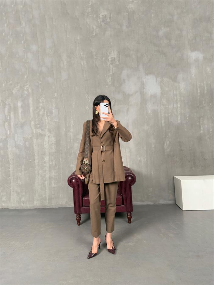 Delina Kahve Yırtmaç Detaylı Astarlı Kemerli Ceket Pantolon Premium Keten Takım