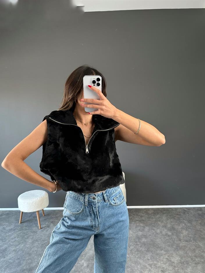 Siyah Fermuarlı Crop Peluş Kürk Süveter