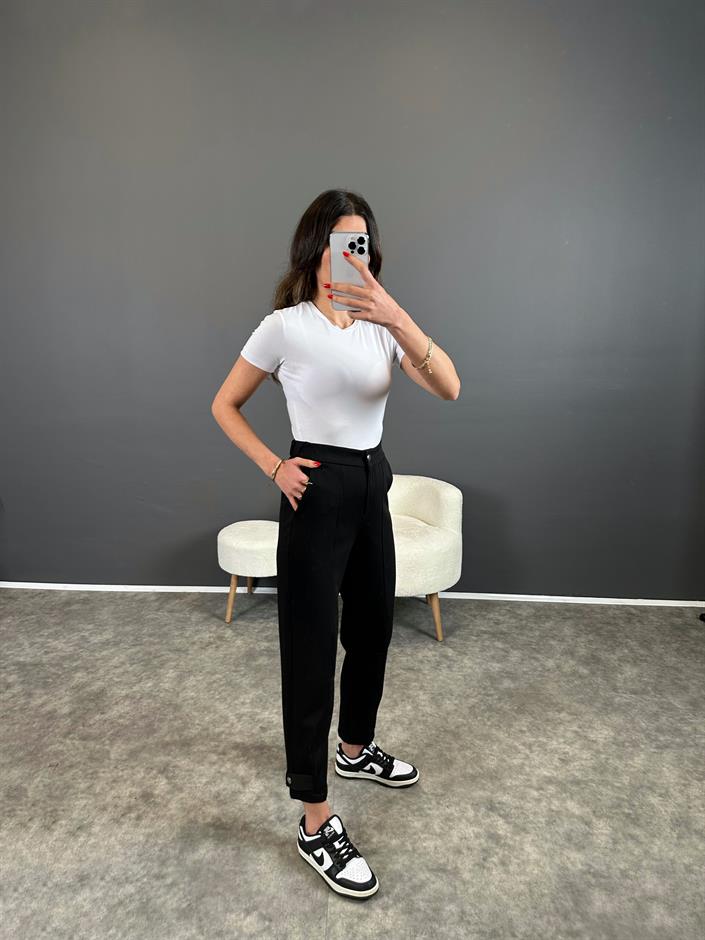 Ren Siyah Beli Lastikli Paça Detaylı Pantolon 