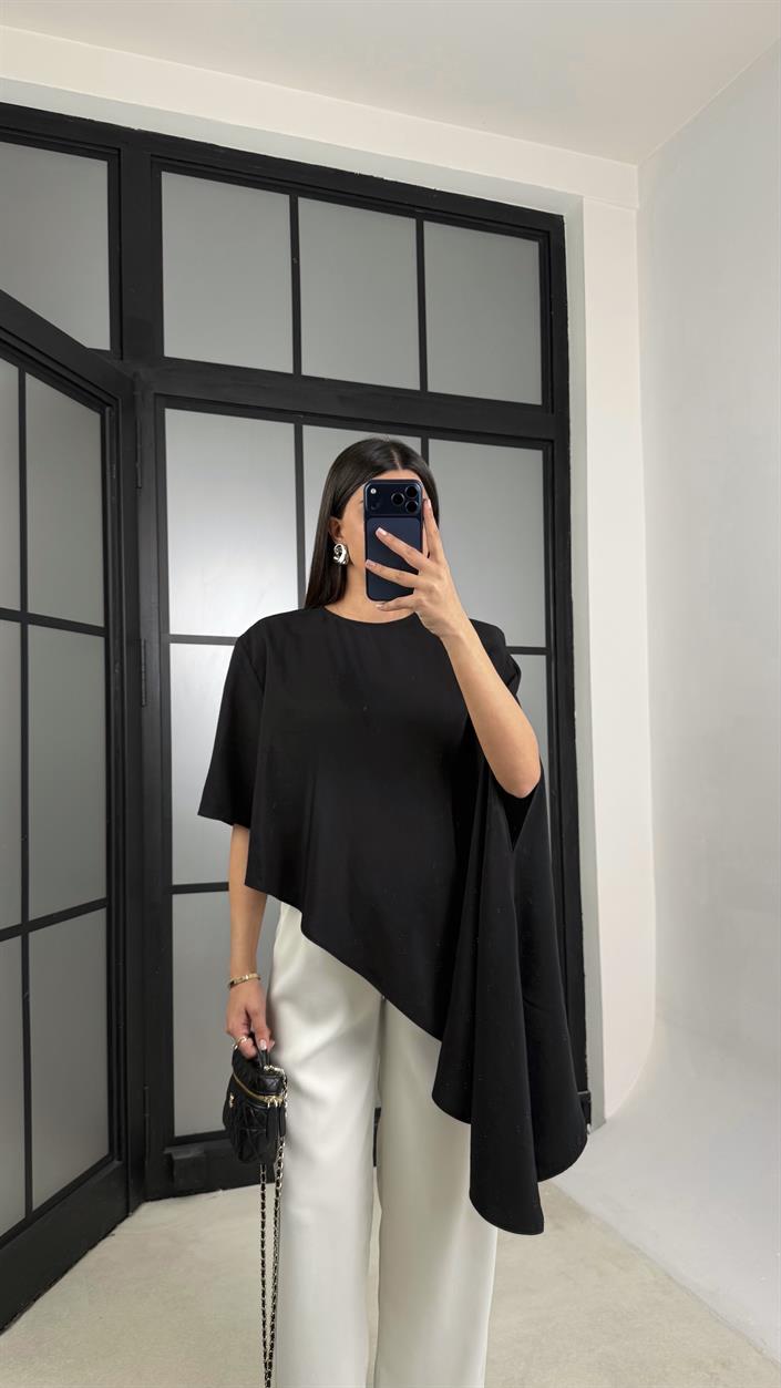 Siyah Vatkalı Asimetrik Bluz GAUS-01186