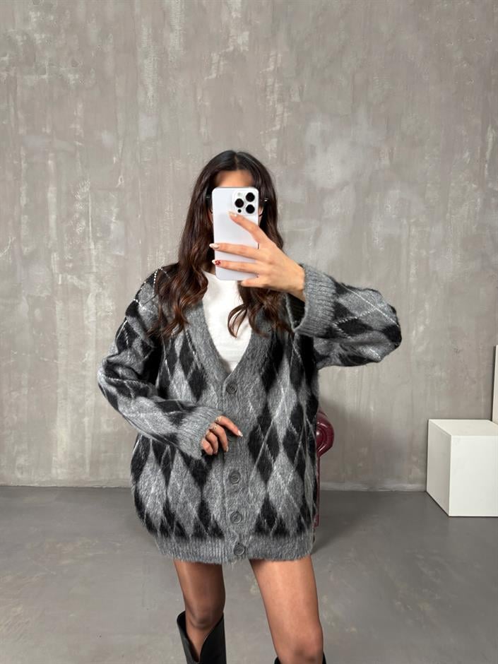 Metu Gri Siyah Baklava Desenli Sakallı Hırka