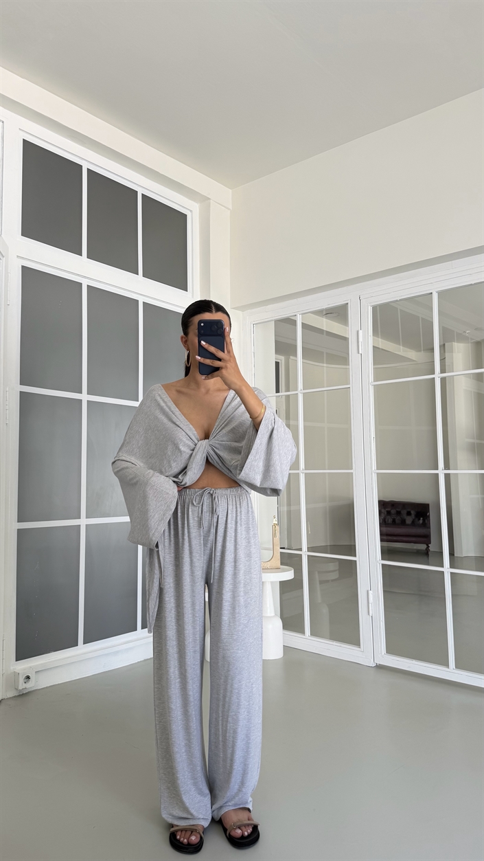 Gri Bağlama Detaylı Bluz Beli Lastikli Pantolon Likralı Takım GAUS-01732