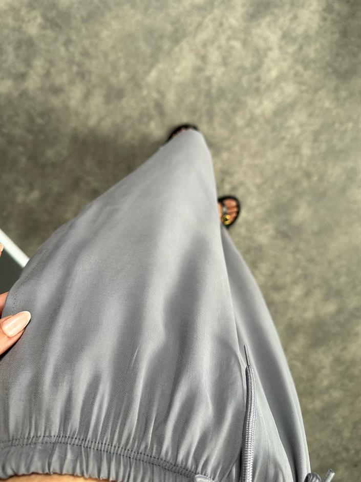 MD Gri Beli Lastikli Cepli  İthal Kumaş Rahat Dokuma Muadil Pantolon