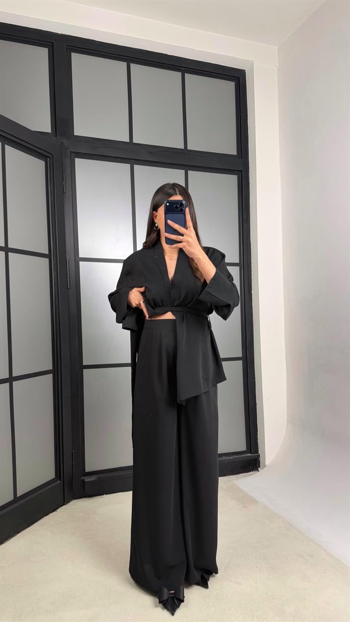 Siyah Vatkalı Düğme Detaylı Belden Kuşaklı Ceket Beli Lastikli Pantolon Tencel Takım GAUS-01195