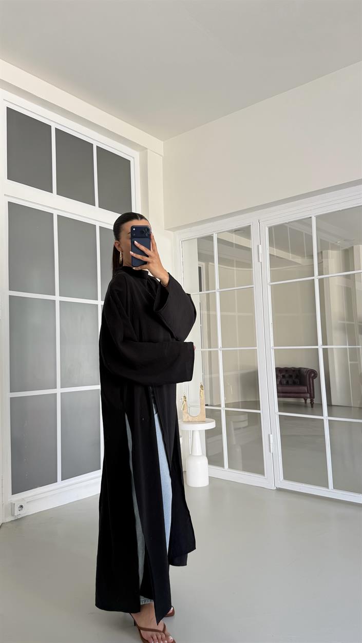 Siyah Dik Yaka Önden Yırtmaçlı Tunik GAUS-01625