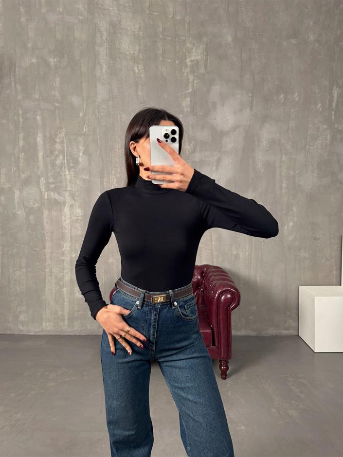 Javed Siyah Yarım Balıkçı Yaka Oys Bluz