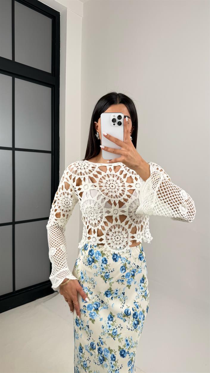 Beyaz Örme Ajurlu Triko Bluz Gaus00414