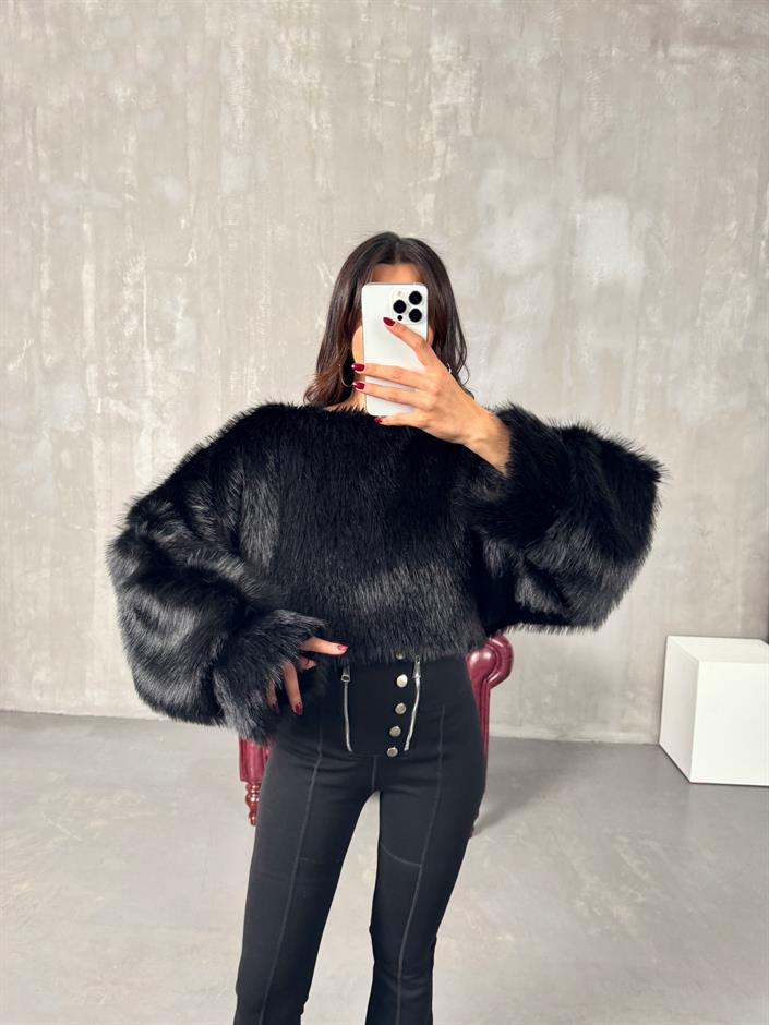 Evas Siyah Muadil Kürk Sweat