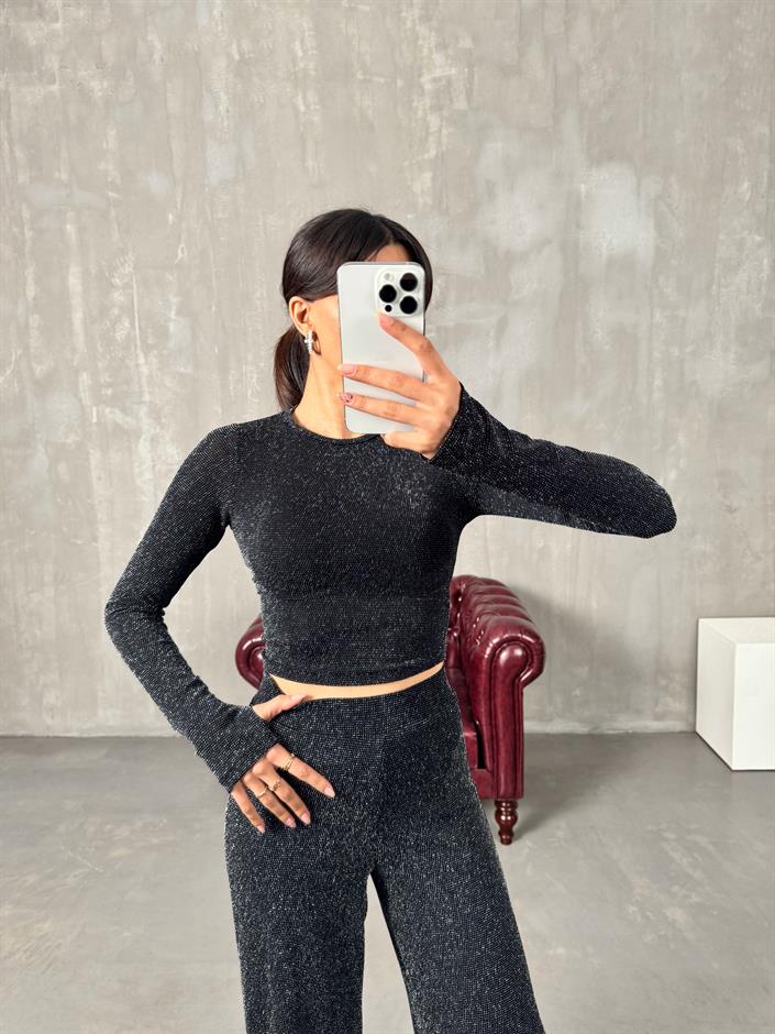 Lara Siyah Simli Bisiklet Yaka Bluz