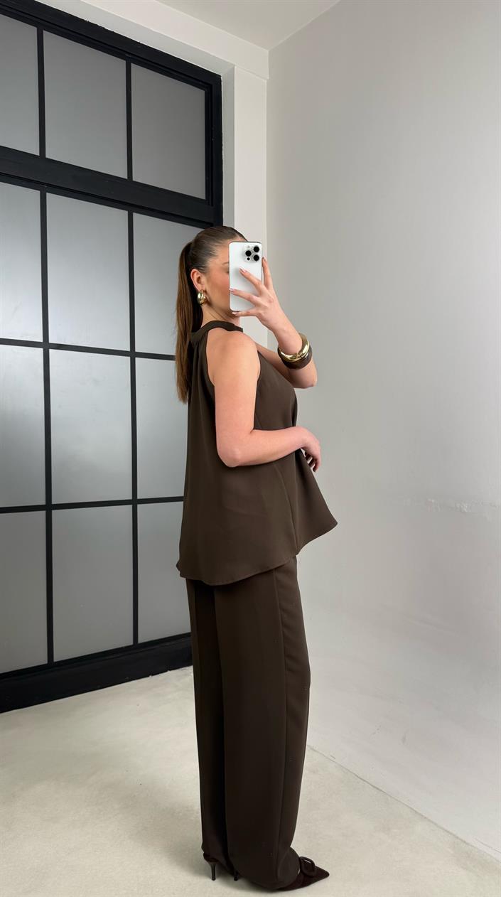 Acı Kahve Sıfır Kol Bluz Beli Lastikli Pantolon İkili Premium Takım GAUS-00984