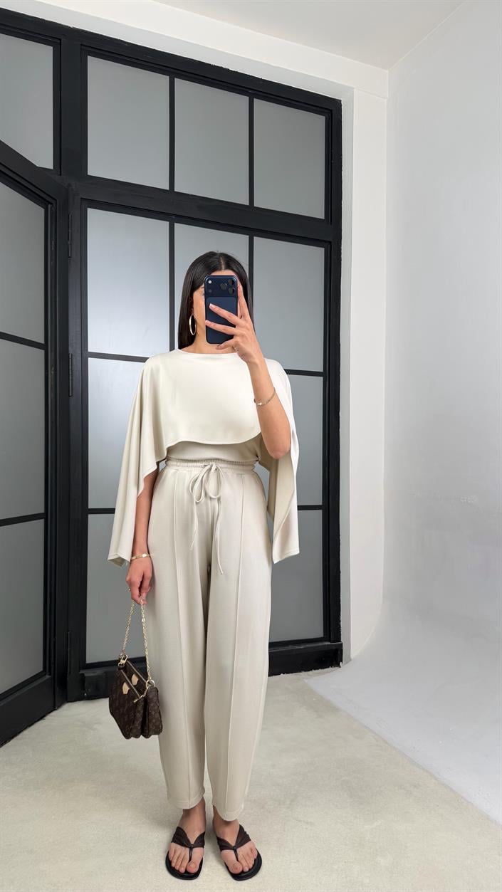 Taş Pelerin Detaylı Bluz Beli Lastikli Pantolon İkili Tasarım Modal Takım GAUS-01499