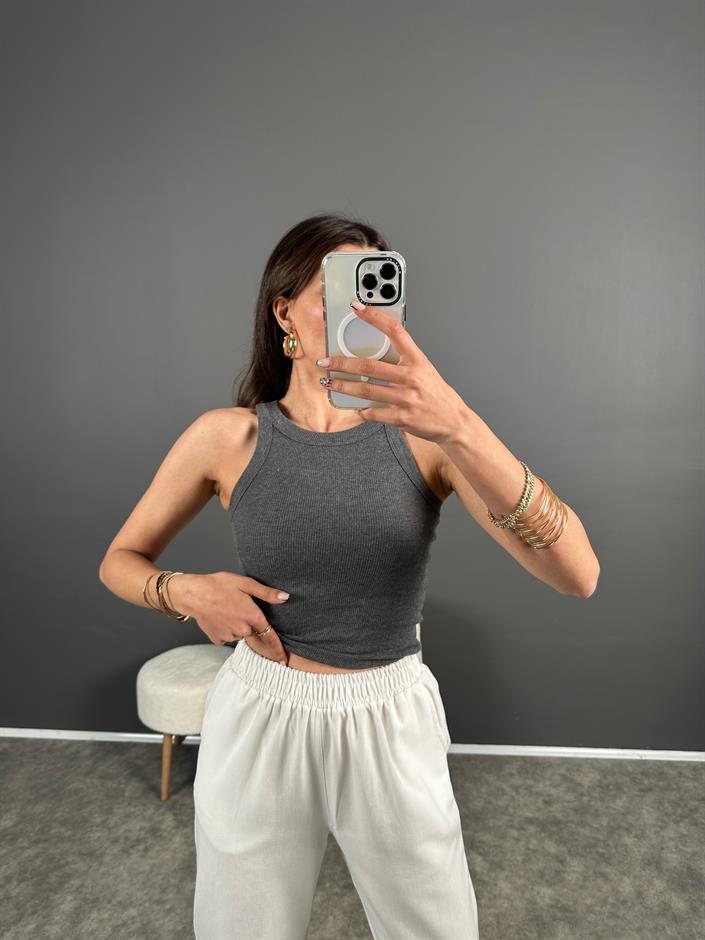 Antrasit Halter Yaka Atlet