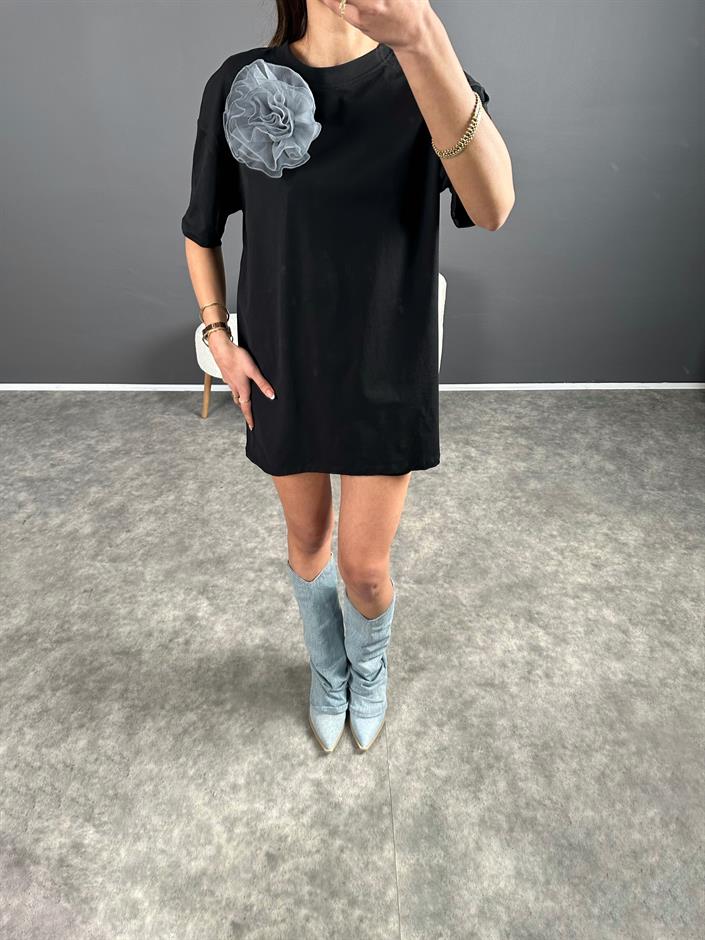 Siyah Gri Çiçekli Basic Tshirt