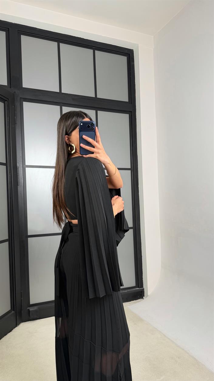 Siyah Pileli Tasarım Takım GAUS-01349