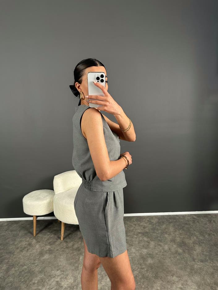 MD Gri Şortlu Yelek Takım
