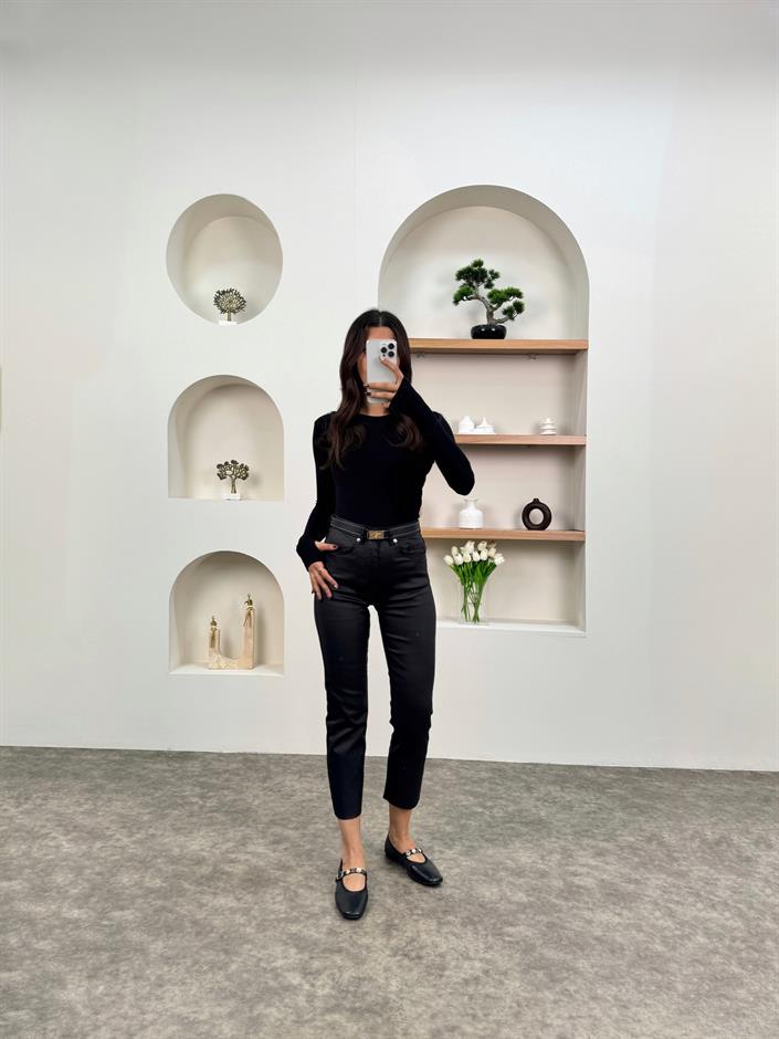 Nikol Siyah ZR Mumlu Jean Pantolon