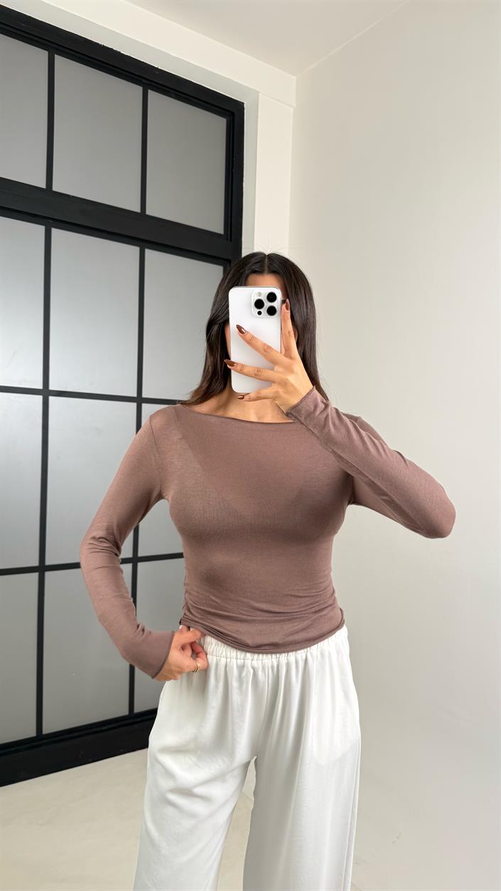 Kahve Kayık Yaka Muadil Kaşmir Dokulu Transparan Bluz GAUS-00455