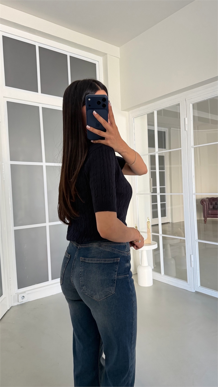 Koyu Mavi Kesik Paça Push Up Jean GAUS-02070