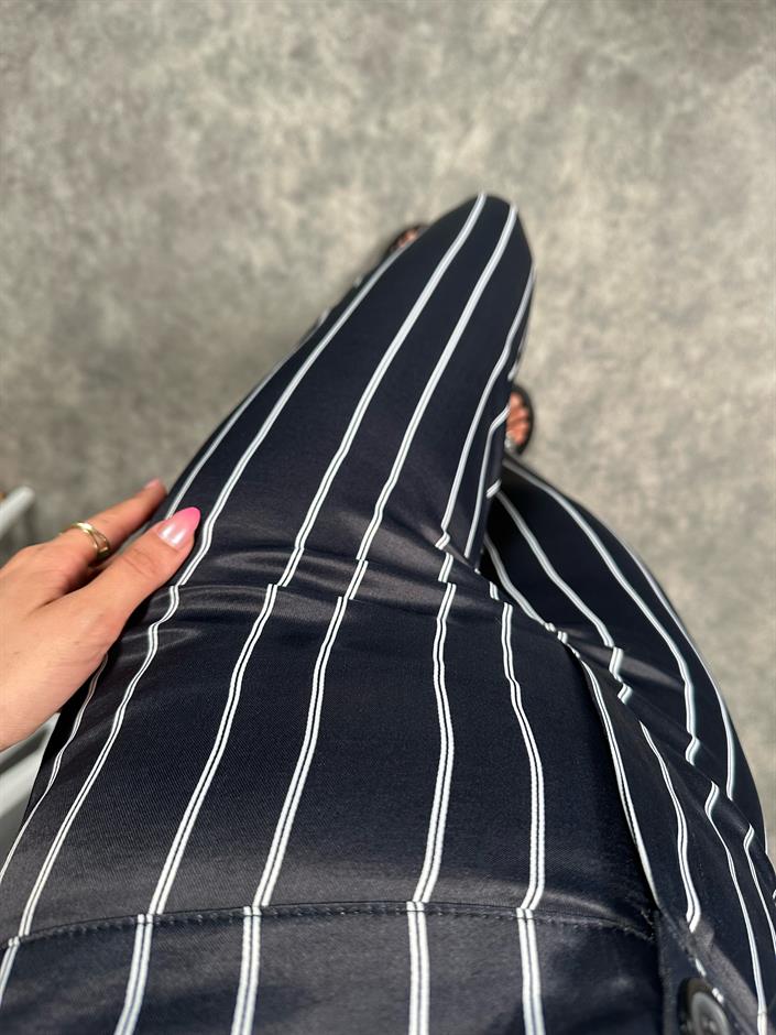 Ryn Siyah Saten Çizgili Zr Model Pantolon