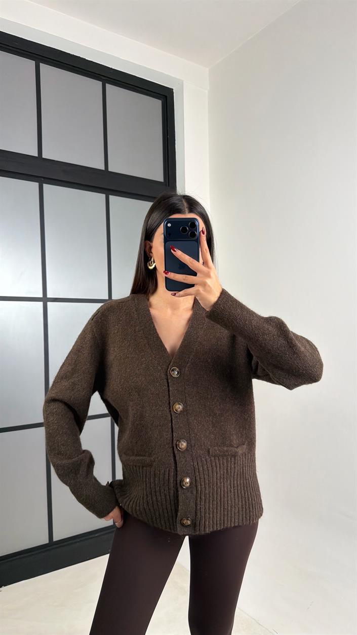 Acı Kahve Cep Detaylı Düğmeli Triko Hırka GAUS-00759