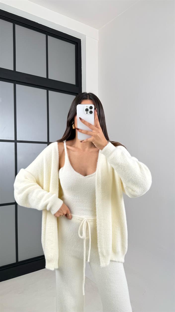 Ekru 3lü Peluş Tüylü Takım GAUS-00441