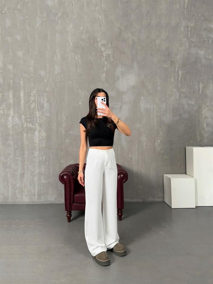 Fola Beyaz Kumaş Pantolon