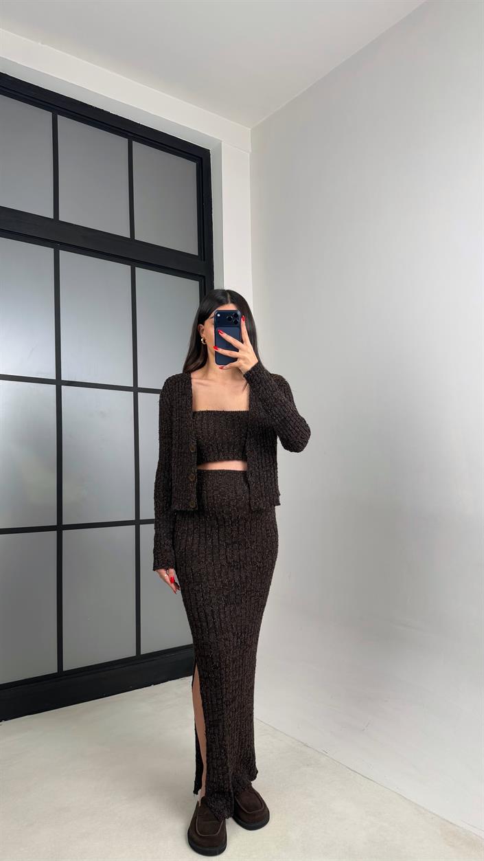 Acı Kahve Hırka Crop Beli Lastikli Yırtmaç Detaylı Etek Triko Takım GAUS-00969