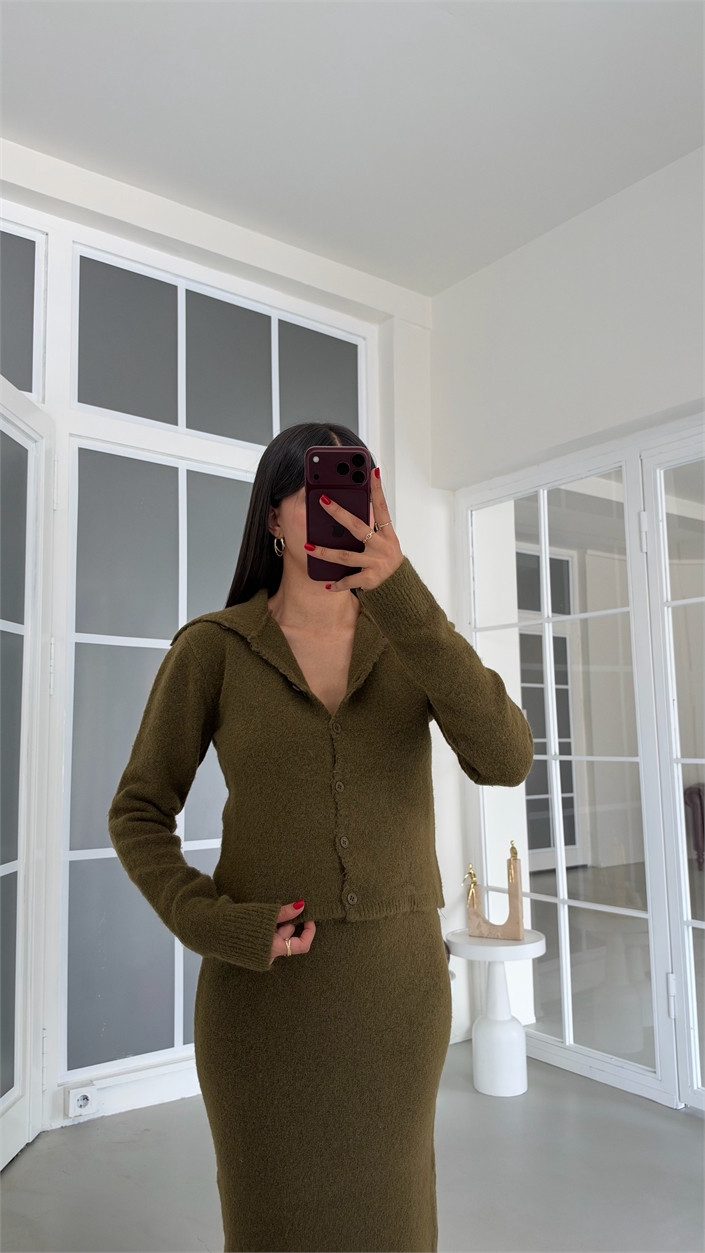 Yeşil Hırka Beli Lastikli Etek İkili Triko Takım GAUS-02184