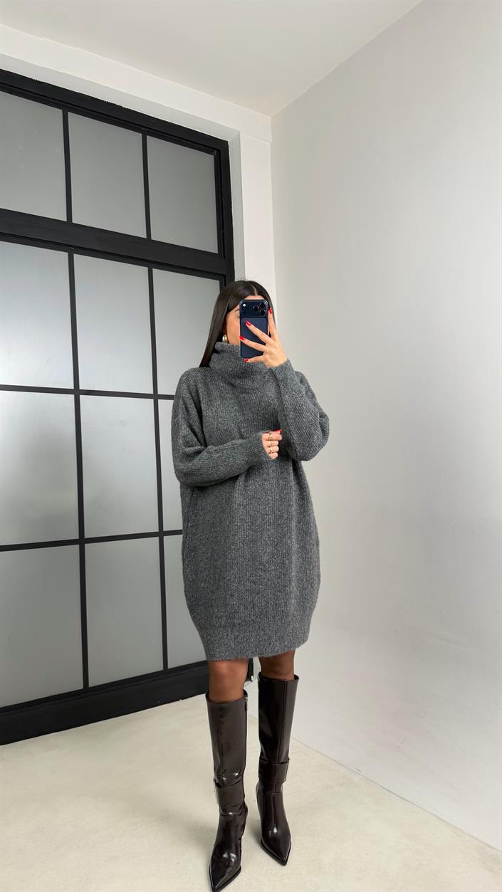 Antrasit Balıkçı Yaka Oversize Triko Elbise GAUS-00900