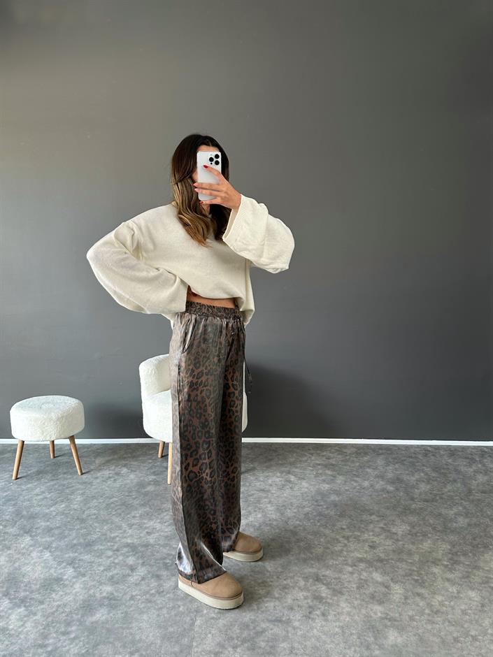 Leoparlı Parlak Beli Lastikli Pantolon 
