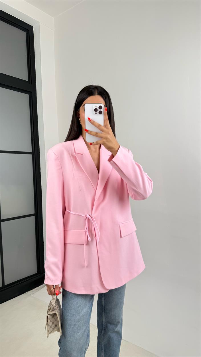 Pembe Astarlı Vatkalı Önden Bağlama Detaylı  Blazer Ceket GAUS-0068