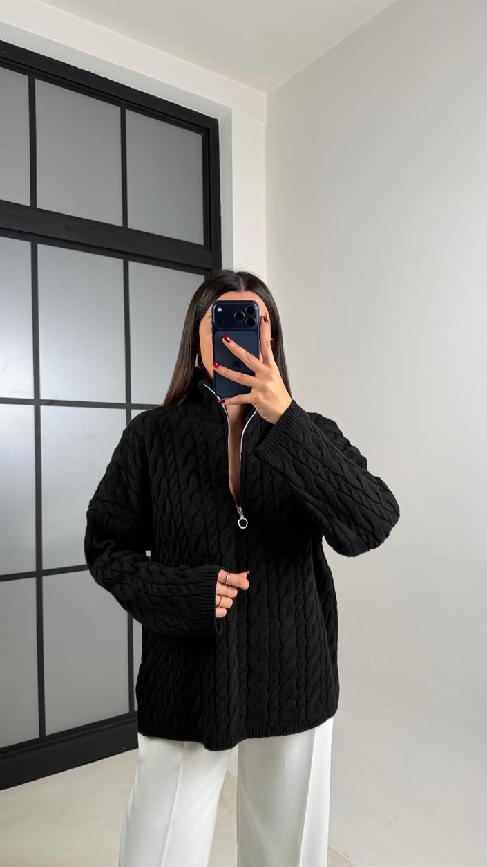 Siyah Fermuarlı Örgü Kazak GAUS-00213