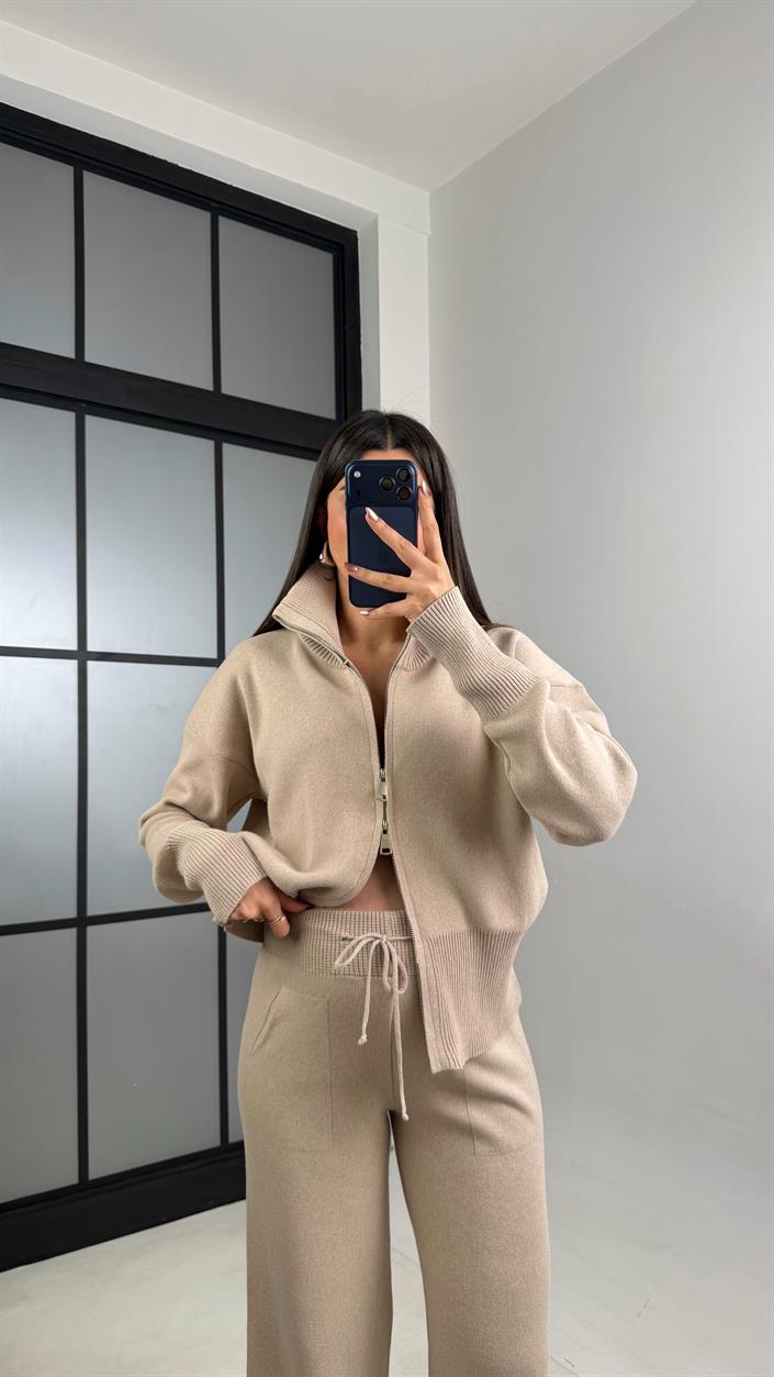 Bej Çift Fermuarlı Hırka Beli Lastikli Pantolon Triko Takım GAUS-01090