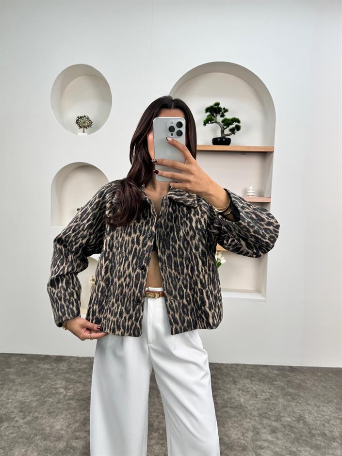 Sita Leopar Astarlı Düğmeli Ceket