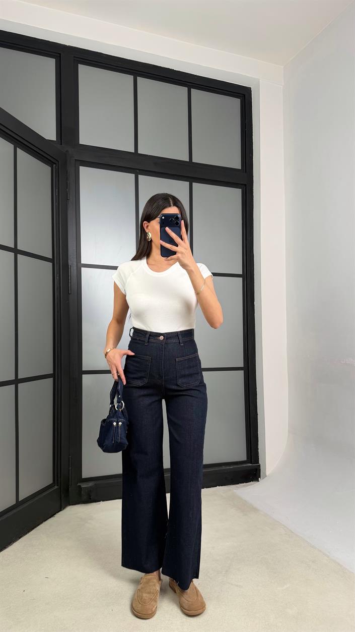 Lacivert Ön Cep Detaylı Kesik Paça Jean GAUS-01300