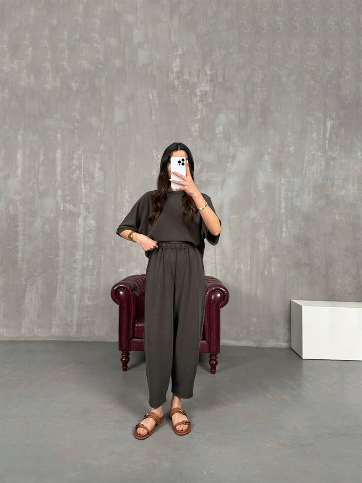 Acı Kahve Bisiklet Yaka Tshirt Pantolon Basic Yıkamalı Modal Takım Gaus00143