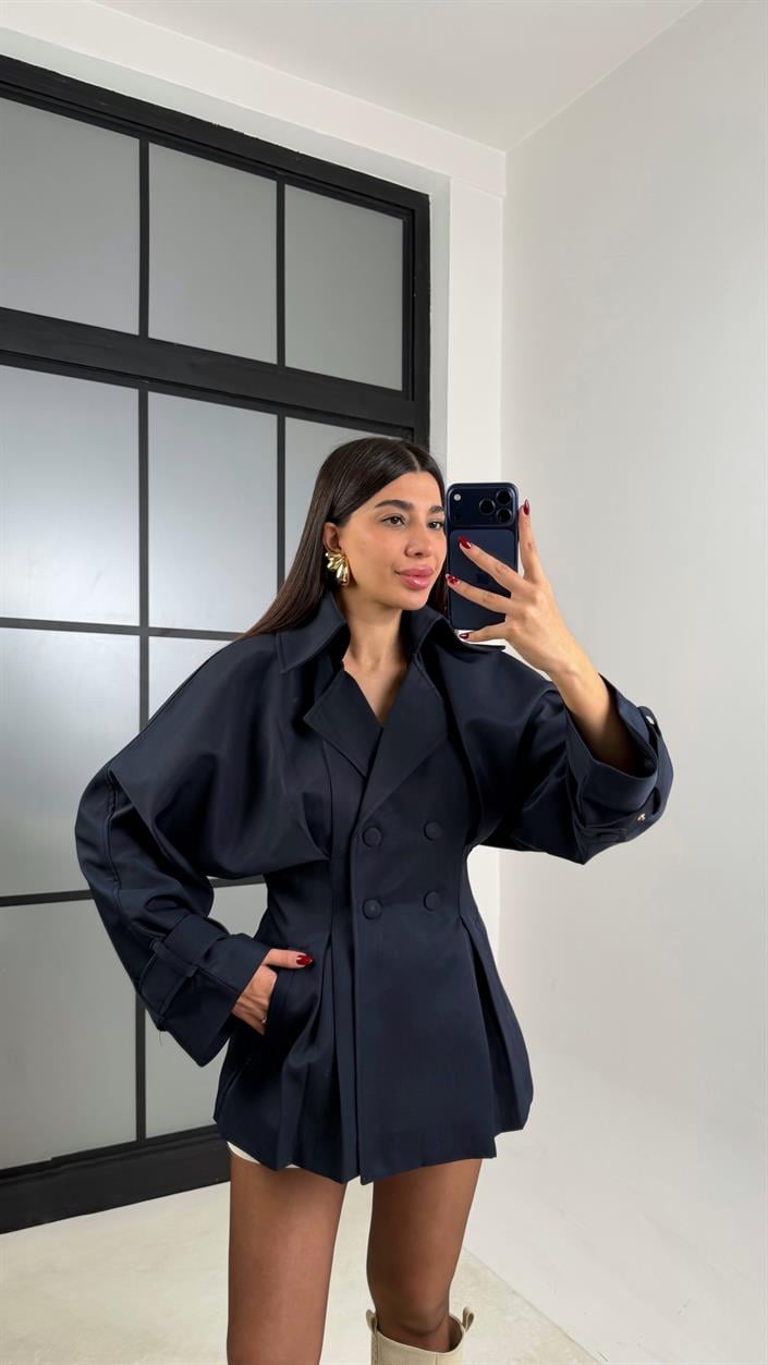 Lacivert Belden Oturtmalı Pile Detaylı Astarlı Trençkot GAUS-00683