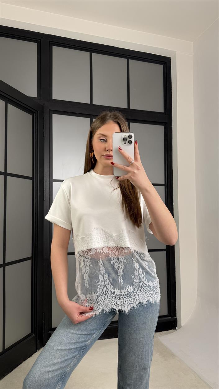 Ekru Dantel Detaylı Tshirt GAUS-01265