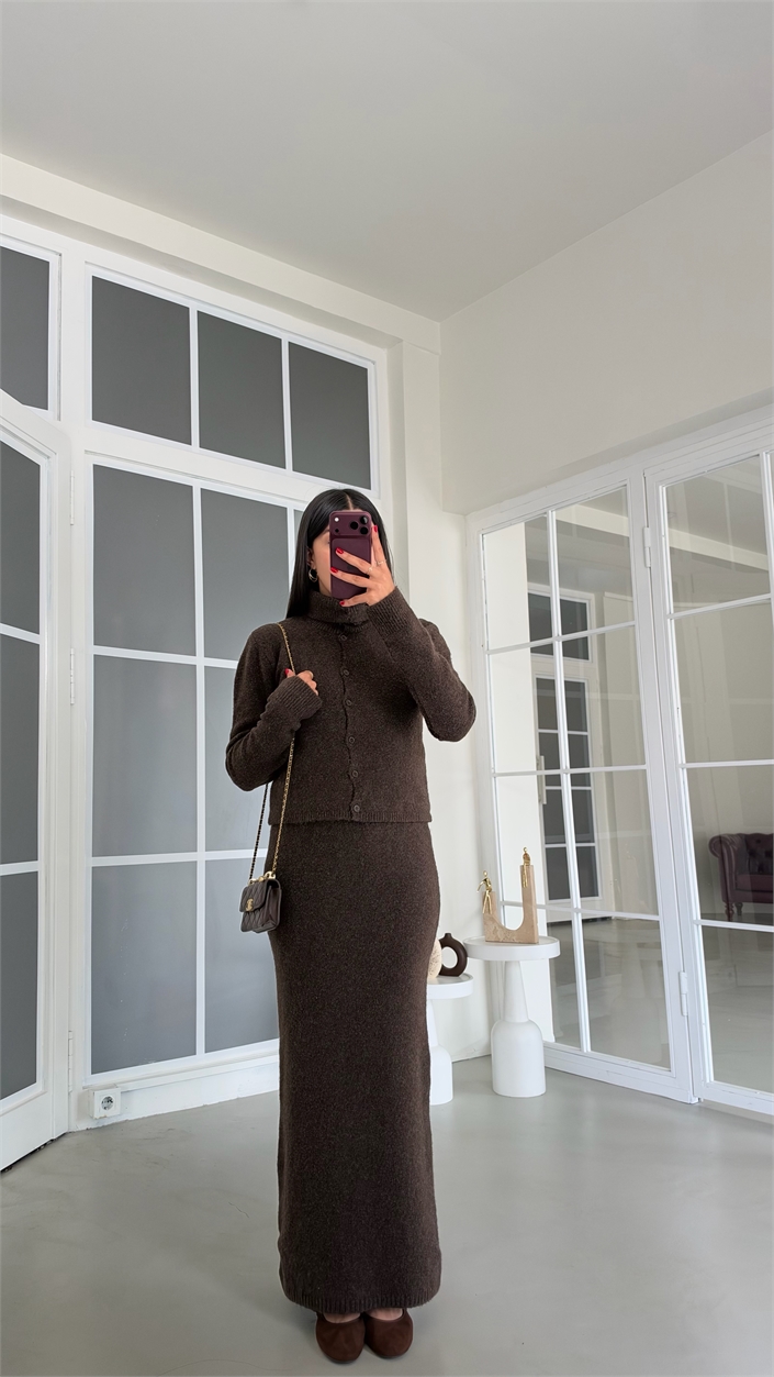 Kahve Hırka Beli Lastikli Etek İkili Triko Takım GAUS-02184