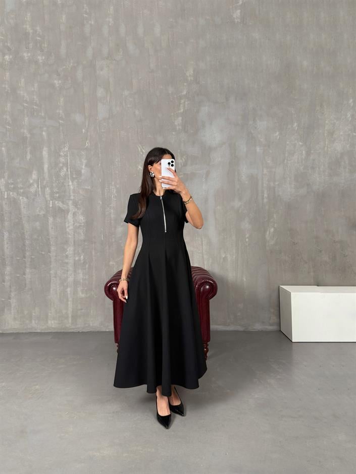 Fiyona Siyah Önü Fermuar Detaylı Kısa Kollu Cepli Premium Pinterest Elbise