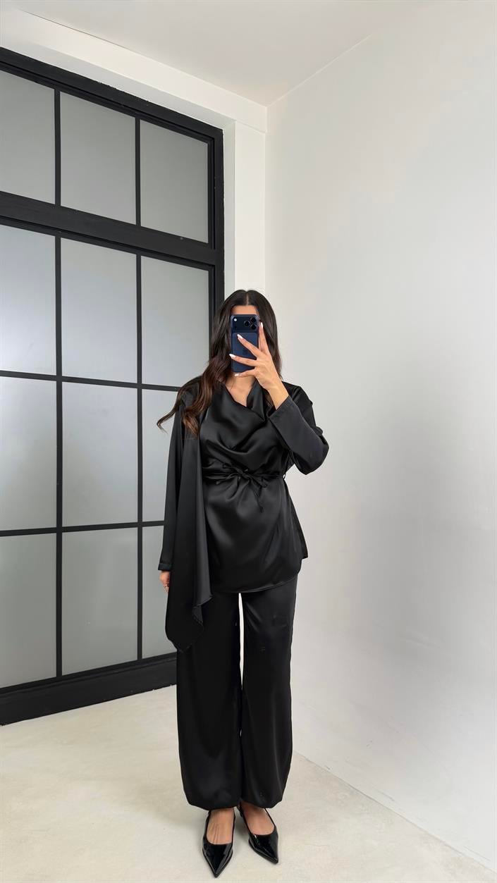 Siyah Şal Detaylı Bluz Beli Lastikli Şalvar İkili Saten Takım GAUS-00606