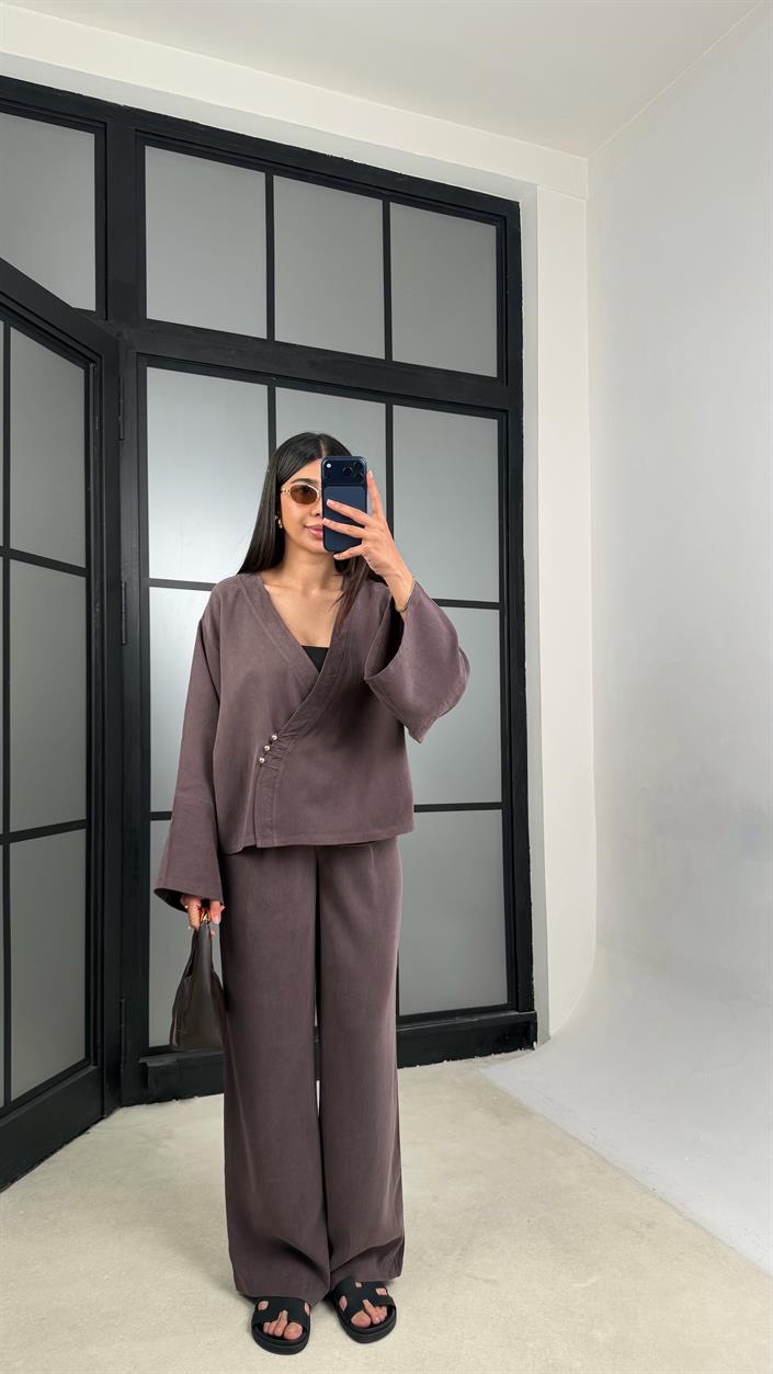 Kahve Düğme Detaylı Kimono Pantolon MD Muadil Tencel Takım GAUS-01451