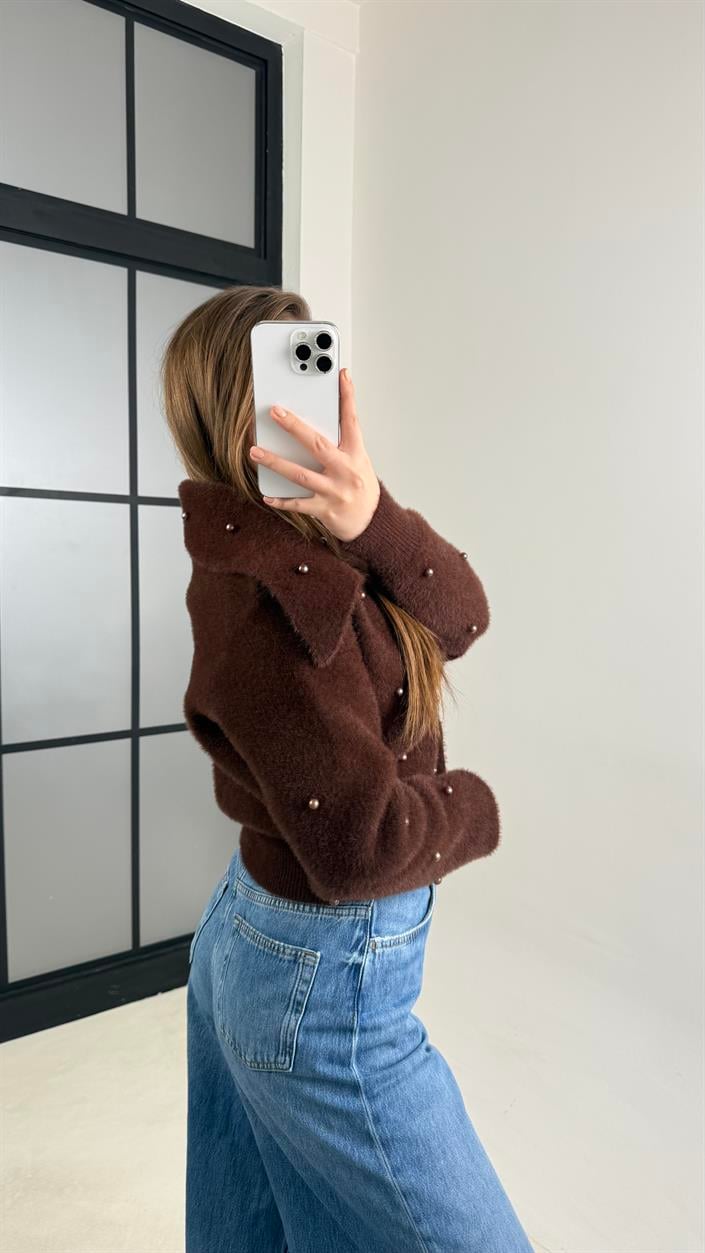 Kahve Boncuk İşlemeli Yakalı Hırka GAUS-00765