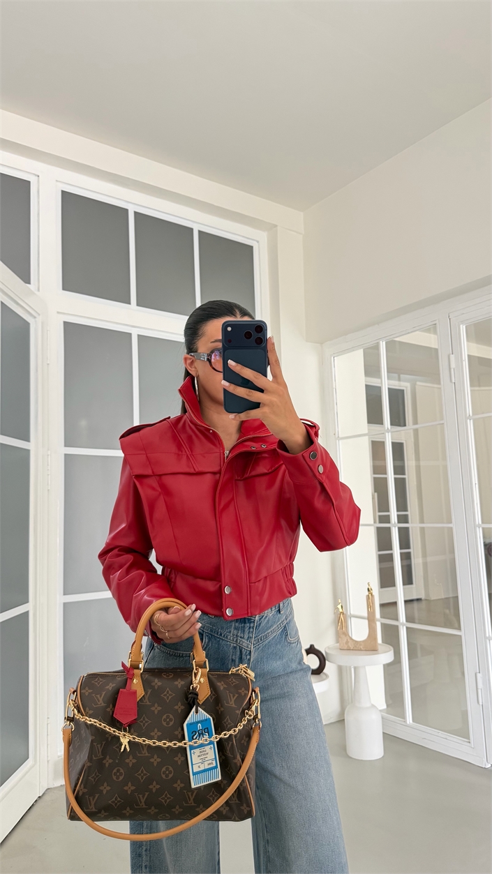 Kırmızı Dik Yaka Astarlı Vatkalı Muadil Deri Ceket GAUS-02162